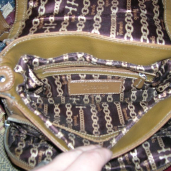 TIGNANELLO Genuine Leather shoulder or crossover bag - Picture 6 of 7